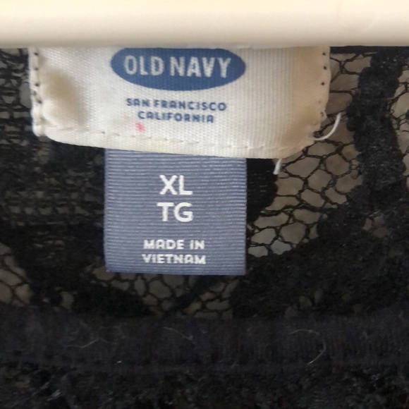 Old navy tank top - Picture 3 of 3